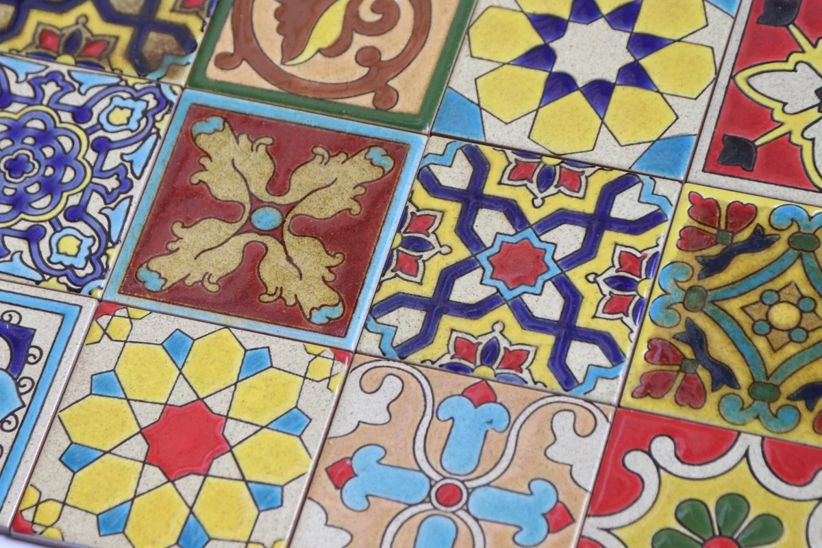 A detail from the TilesandArt collection